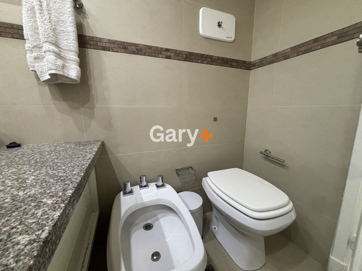 Apartamento ID.11196 - Apartamento de 2 dorm. - frente a playa mansa punta del este 