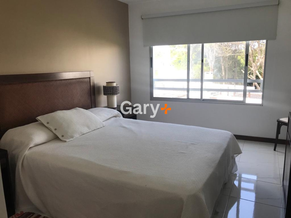 Apartamento ID.19316 - Departamento de 3 dormitorios frente al mar
