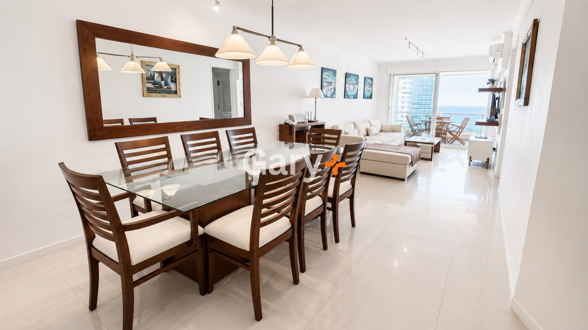 Apartamento ID.3600 - Apartamento en venta y alquiler temporario  3 dormitorios en Playa Brava, Punta del Este