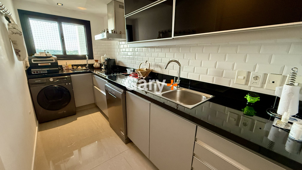 Apartamento ID.28655 - Apartamento de categoría en venta con vista al mar 
