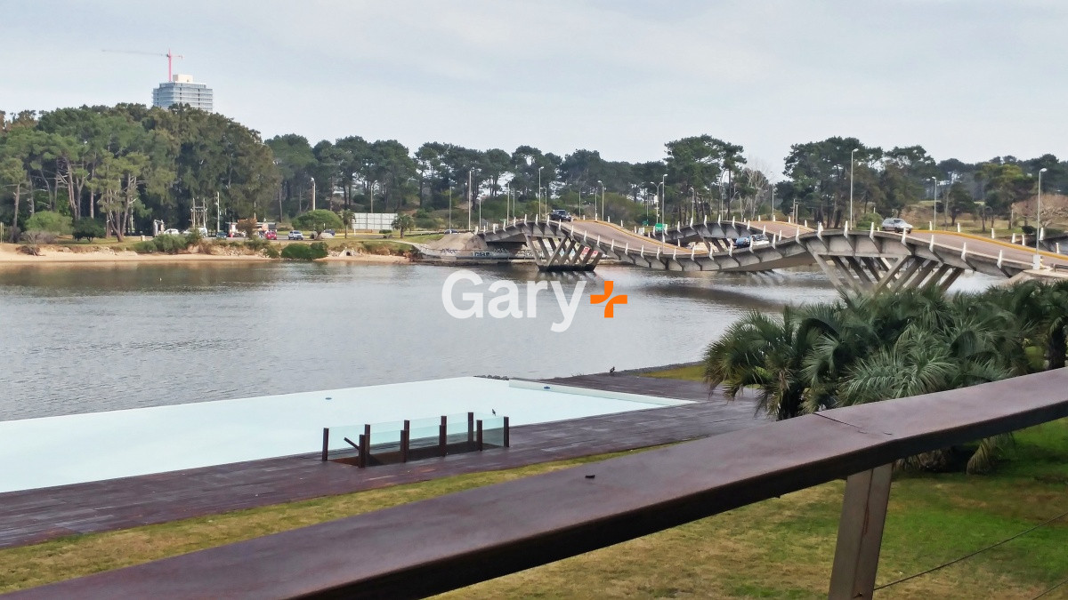 Apartamento ID.24668 - Apartamento en Venta en La Barra