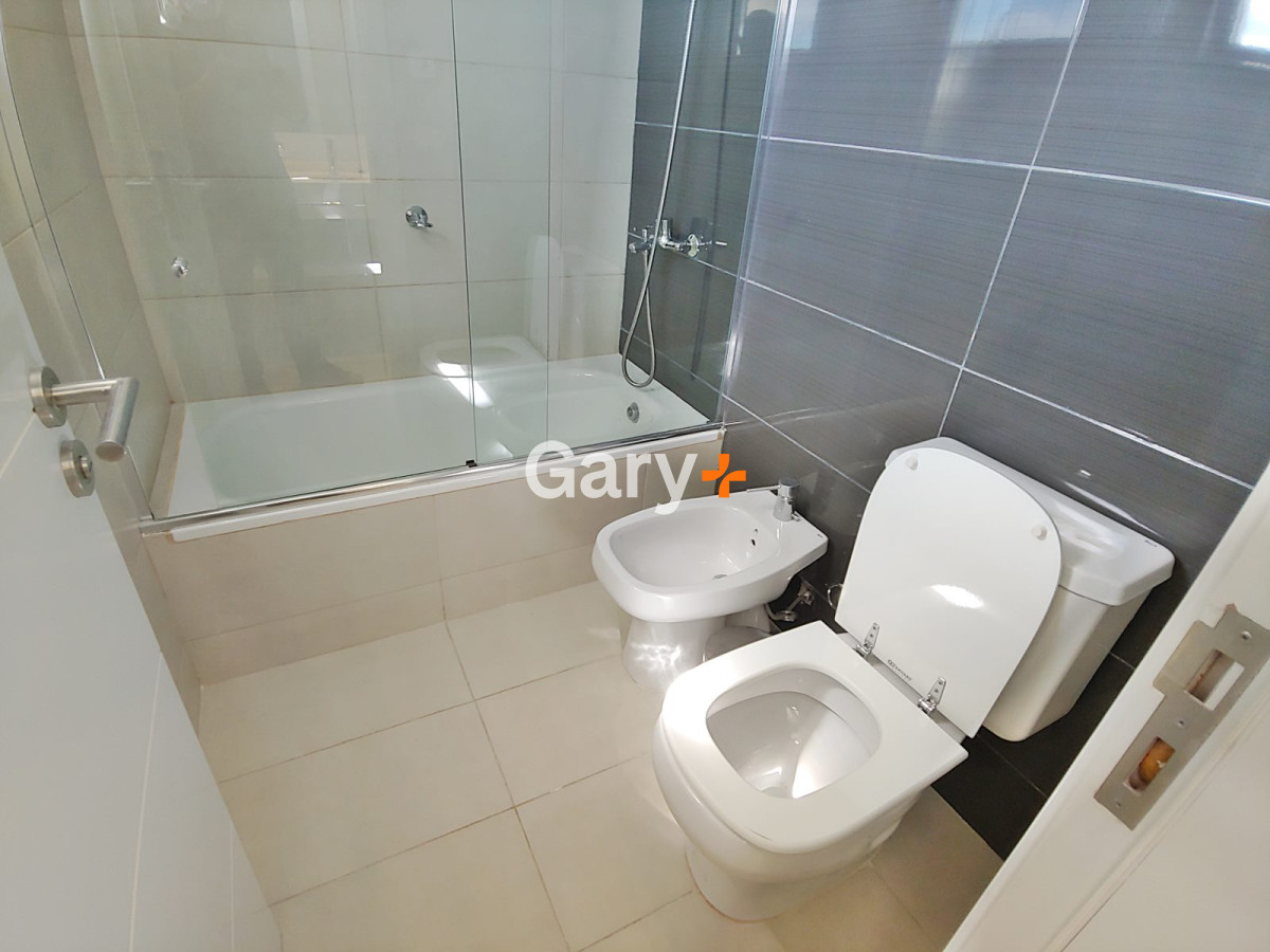 Apartamento ID.1455 - Apartamento en venta Pent House de 4 dormitorios en Playa Brava, Punta del Este