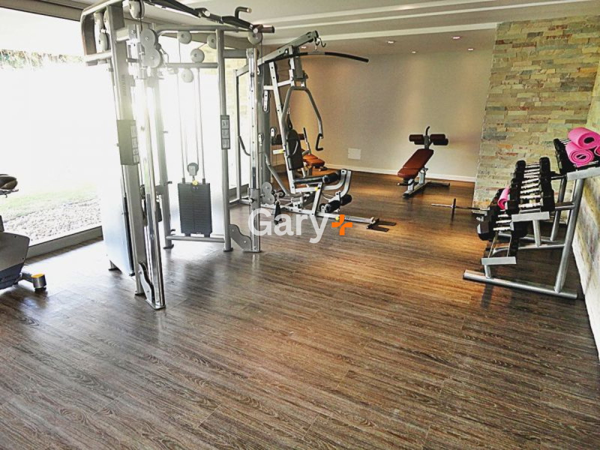 Apartamento ID.1147 - Apartamento en venta Playa Mansa 3 dormitorios