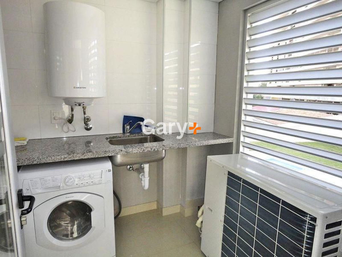 Apartamento ID.3552 - Semi piso en alquiler temporario Punta Del Este