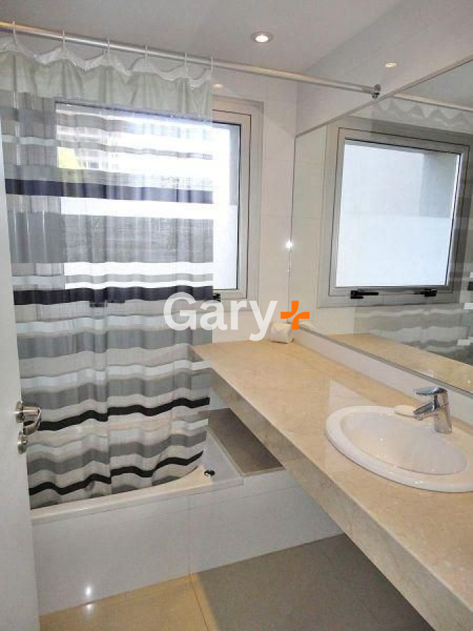 Apartamento ID.3552 - Semi piso en alquiler temporario Punta Del Este