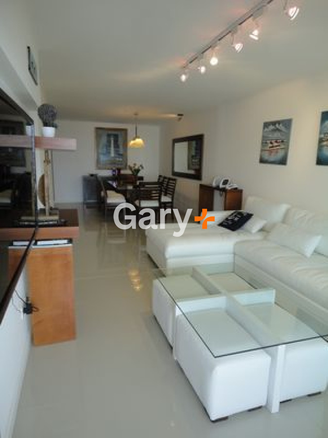 Apartamento ID.3600 - Apartamento en venta y alquiler temporario  3 dormitorios en Playa Brava, Punta del Este