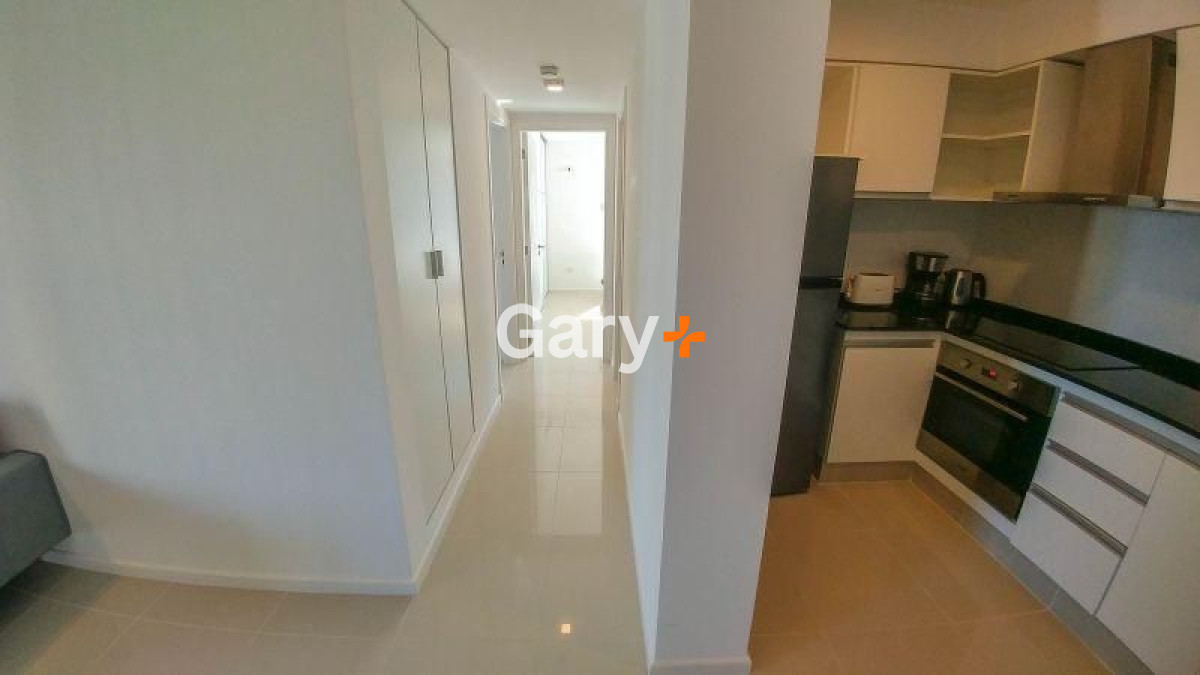 Apartamento ID.3941 - Apartamento en venta Playa Brava 2 dormitorios con vista al mar!