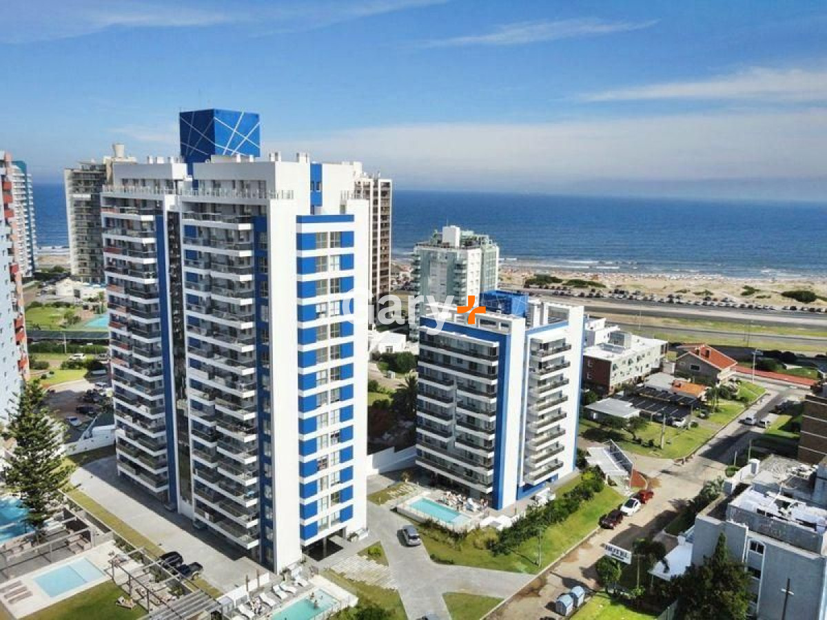 Apartamento ID.3941 - Apartamento en venta Playa Brava 2 dormitorios con vista al mar!
