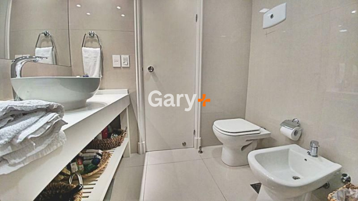 Apartamento ID.4482 - Apartamento en venta y alquiler temporario Punta Del Este 3 dormitorios