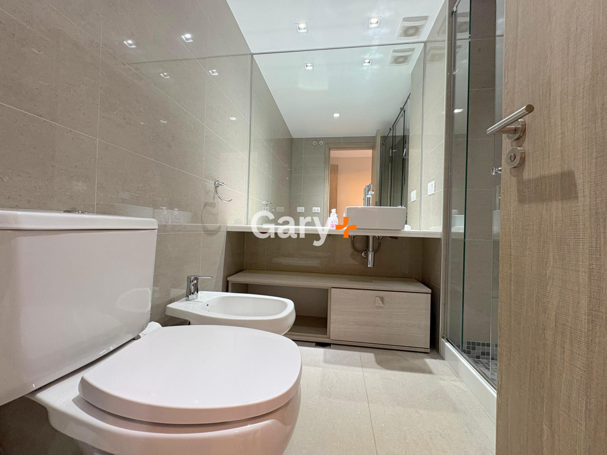 Apartamento ID.28799 - Apartamento de 1 dormitorio y medio en venta en Aidy Gril, Playa Brava y Mansa Punta del Este