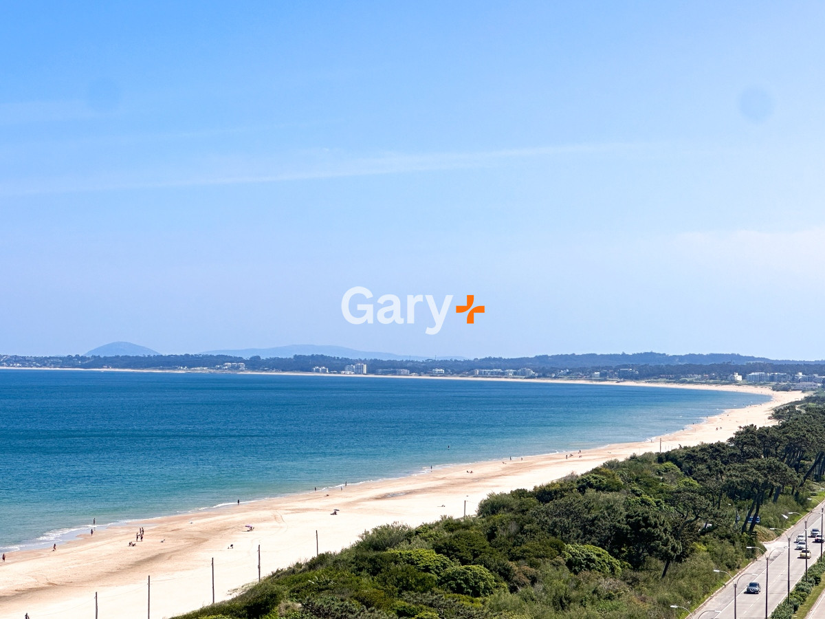 Apartamento ID.25161 - Apartamento de 3 dormitorios en venta en Punta del Este