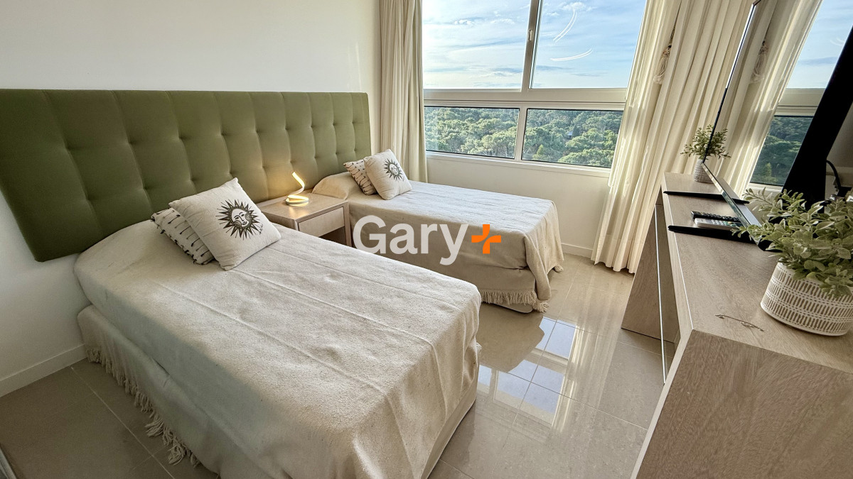 Apartamento ID.28655 - Apartamento de categoría en venta con vista al mar 