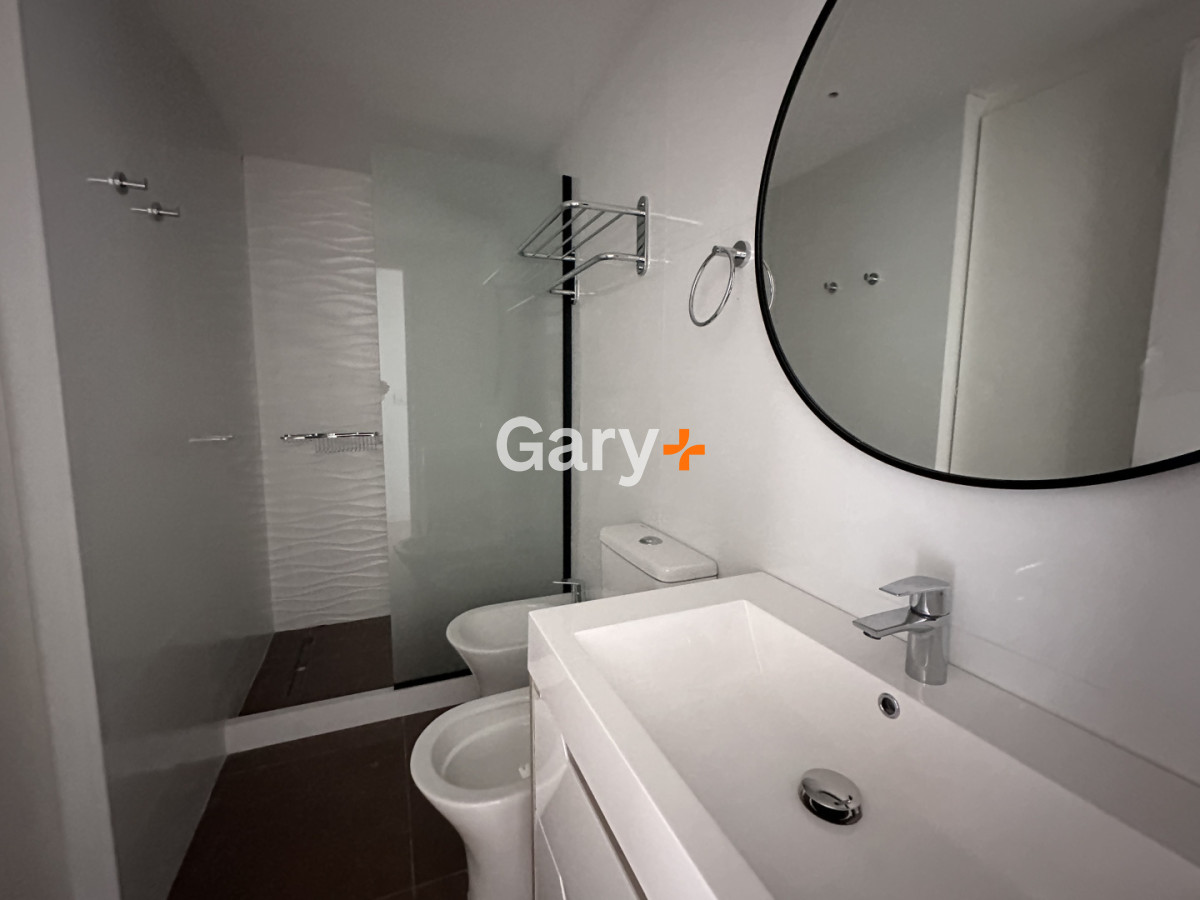 Apartamento ID.28637 - Apartamento en venta de 2 dormitorios Punta del Este