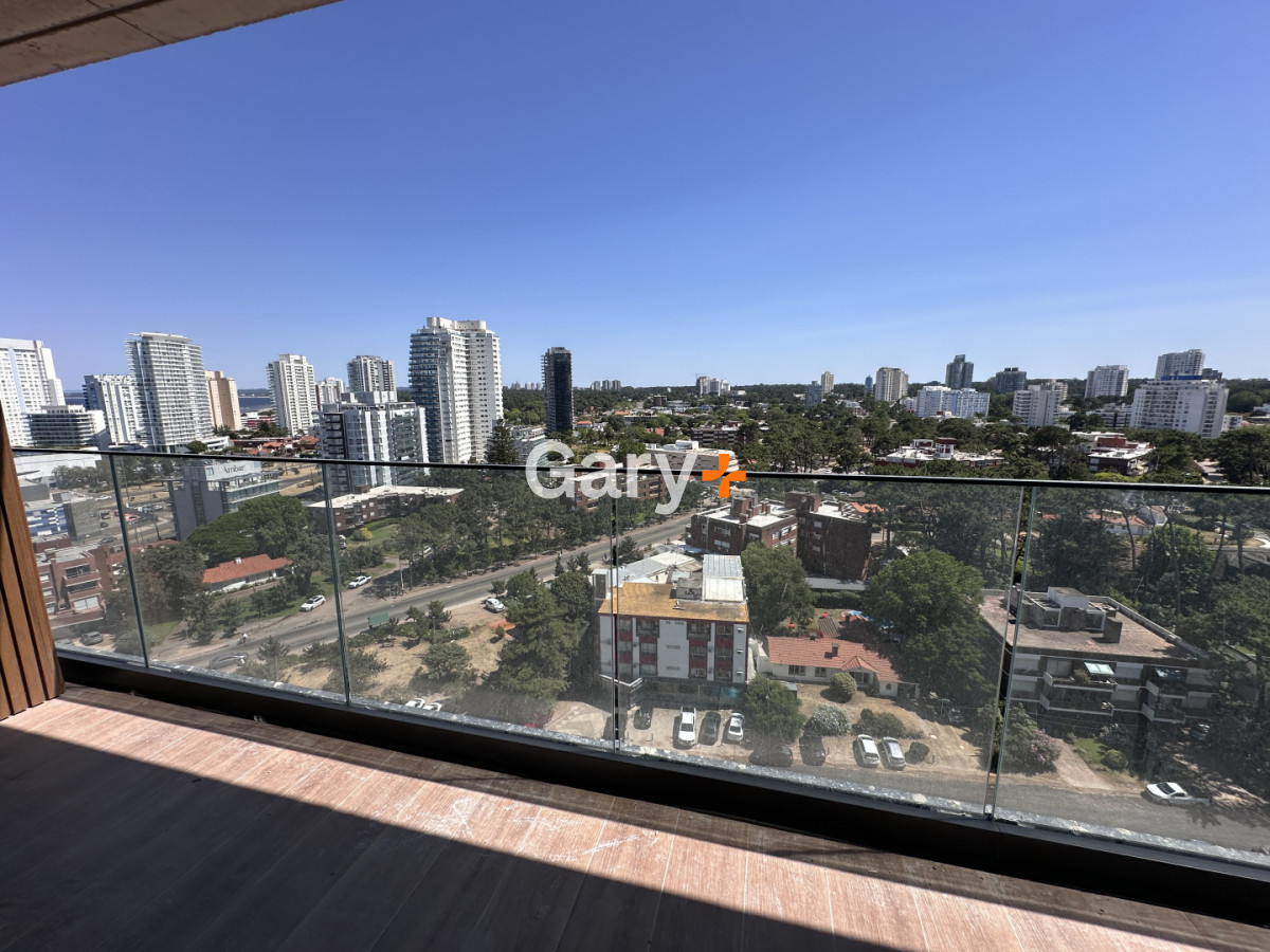 Apartamento ID.28637 - Apartamento en venta de 2 dormitorios Punta del Este