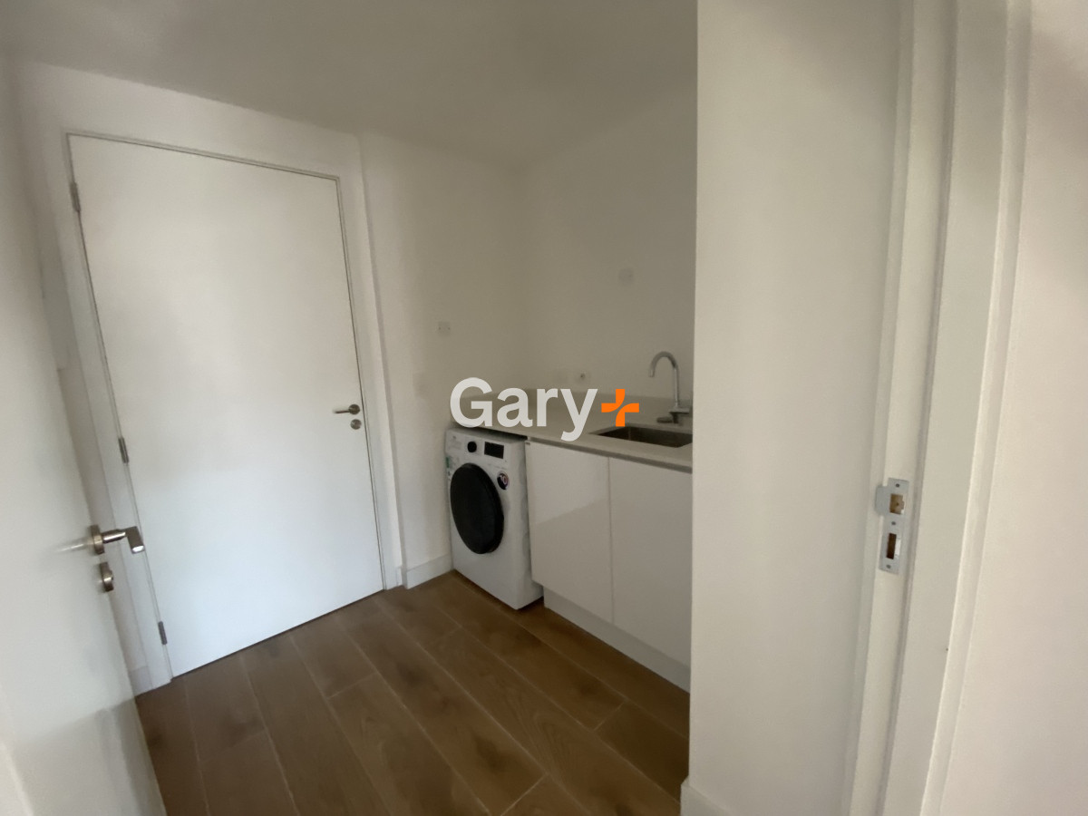 Apartamento ID.27358 - Apartamento de 2 dormitorios en venta, Punta del Este