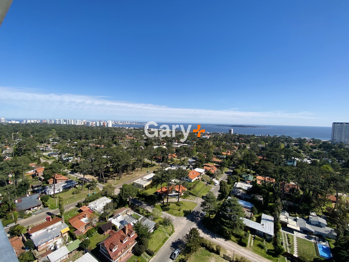 Apartamento ID.27293 - Hermoso apartamento en venta de 3 dormitorios en suite, con vistas de ensueño