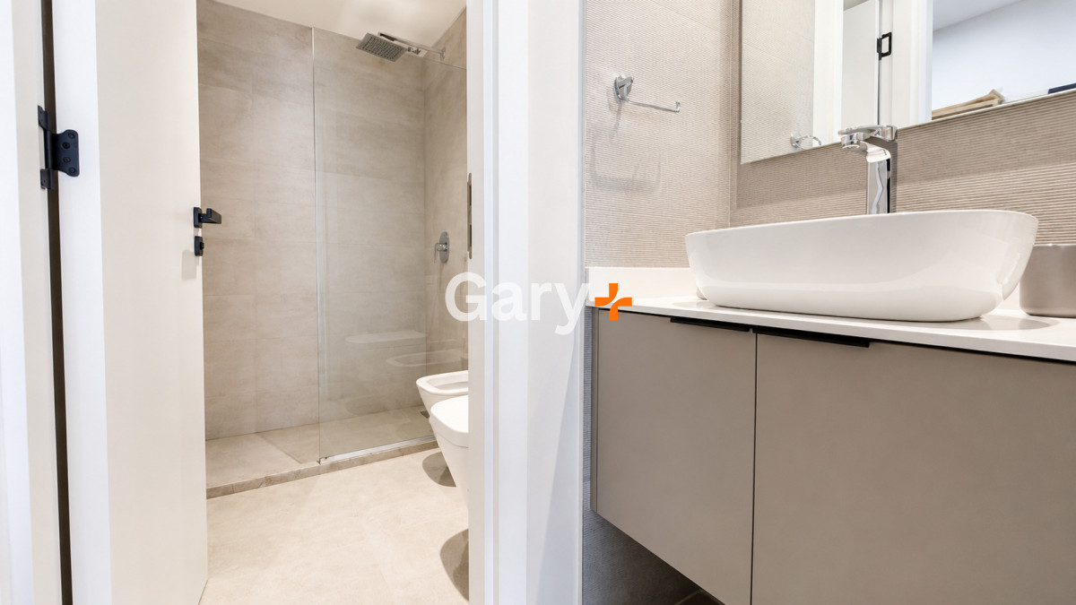 Apartamento ID.26196 - Apartamento de 2 dormitorios en alquiler temporal, Playa Brava Punta del Este