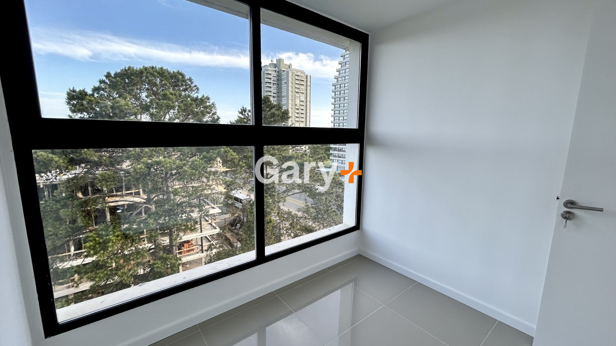 Apartamento ID.26813 - Apartamento en venta 3 dormitorios Punta del Este