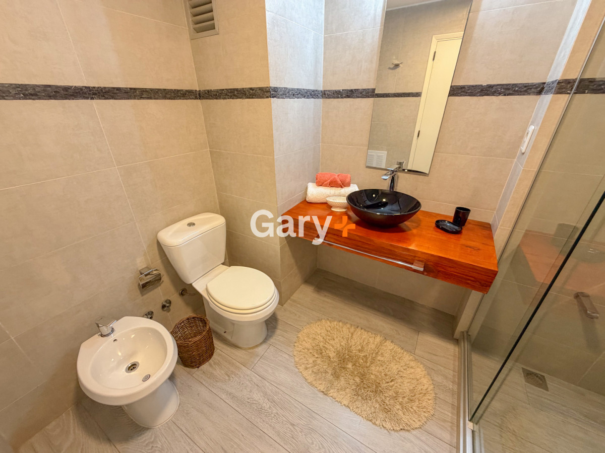 Apartamento ID.18425 - Apartamento en venta, Puerto Punta del Este