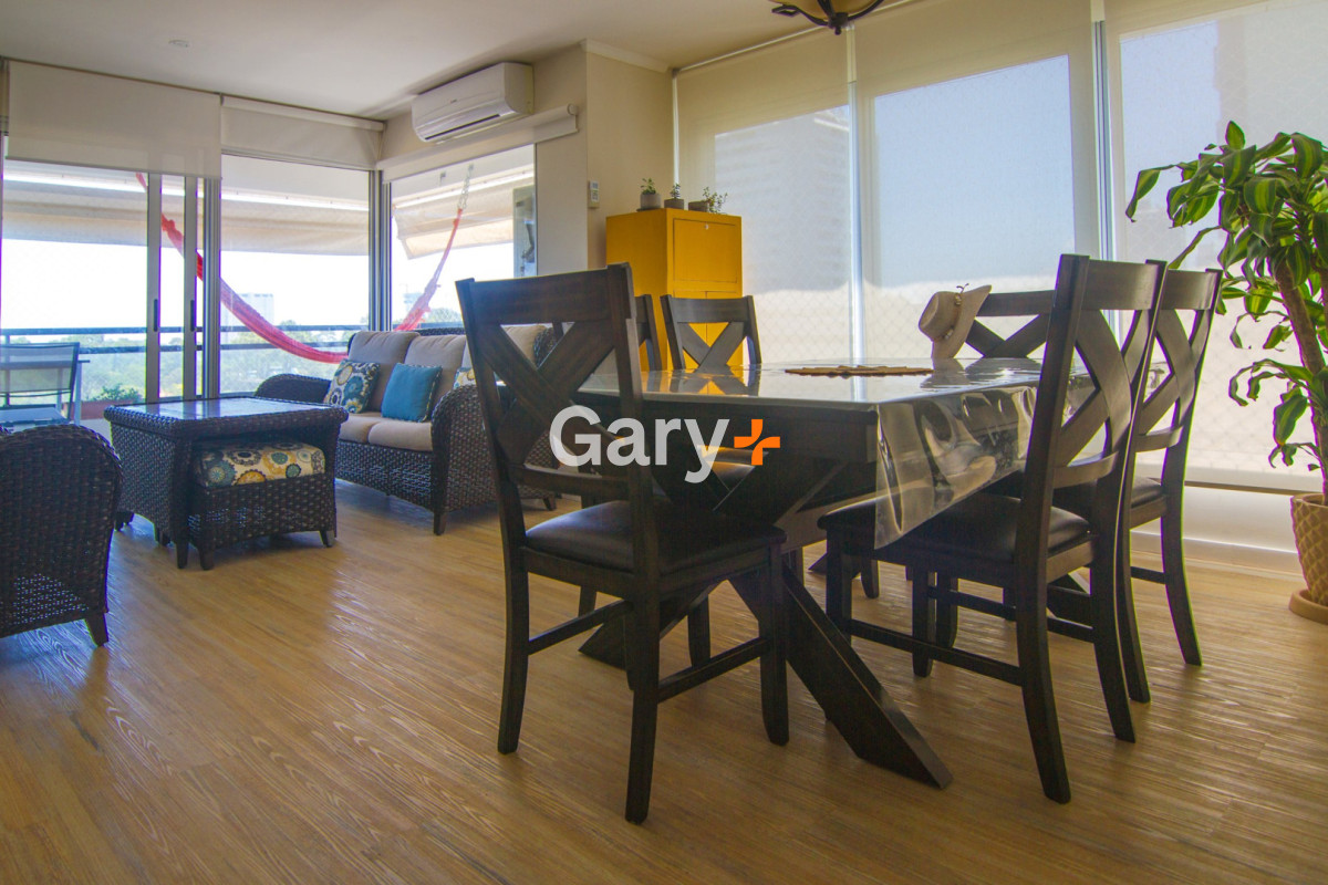Apartamento ID.10315 - Apartamento en venta de 3 dormitorios en Roosevelt, Punta del Este