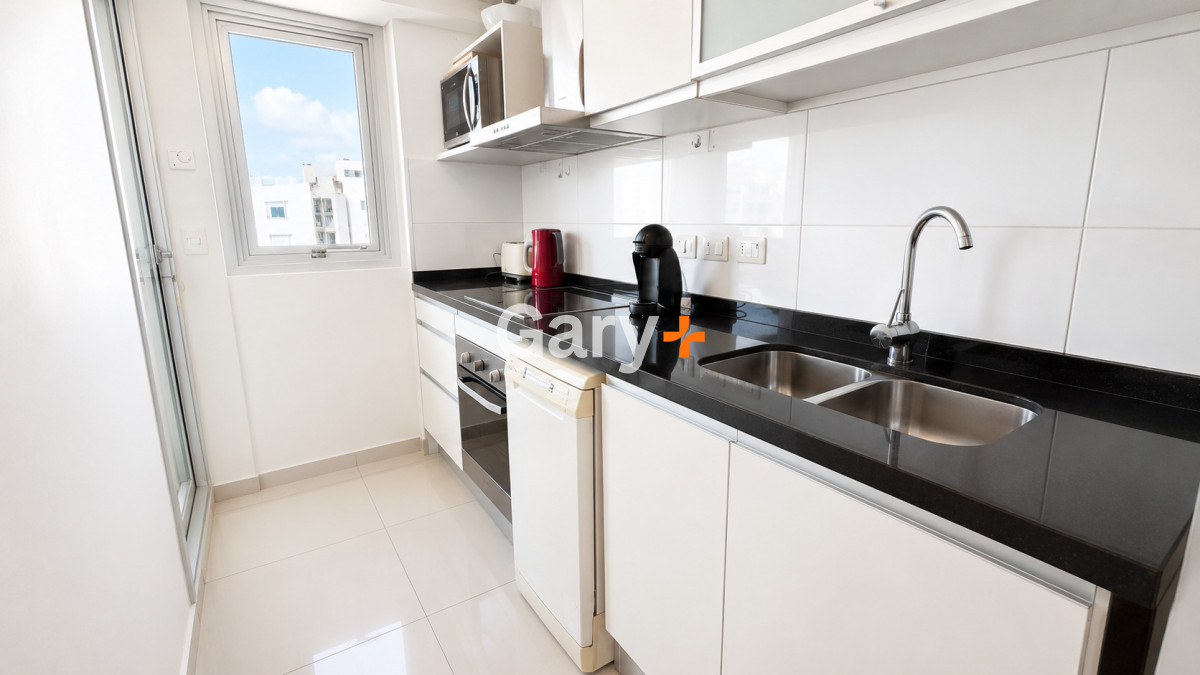 Apartamento ID.3600 - Apartamento en venta y alquiler temporario  3 dormitorios en Playa Brava, Punta del Este