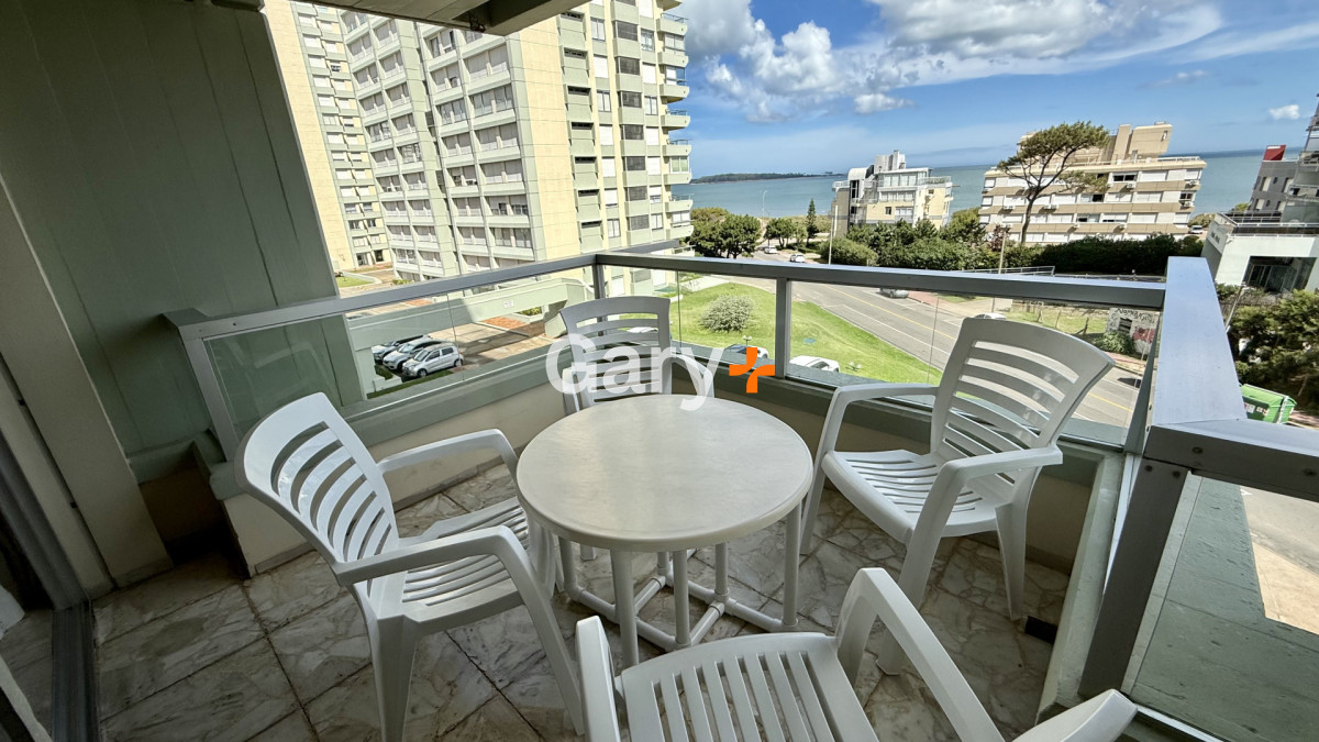 Apartamento ID.29244 - Apartamento en venta frente al mar en Punta del Este