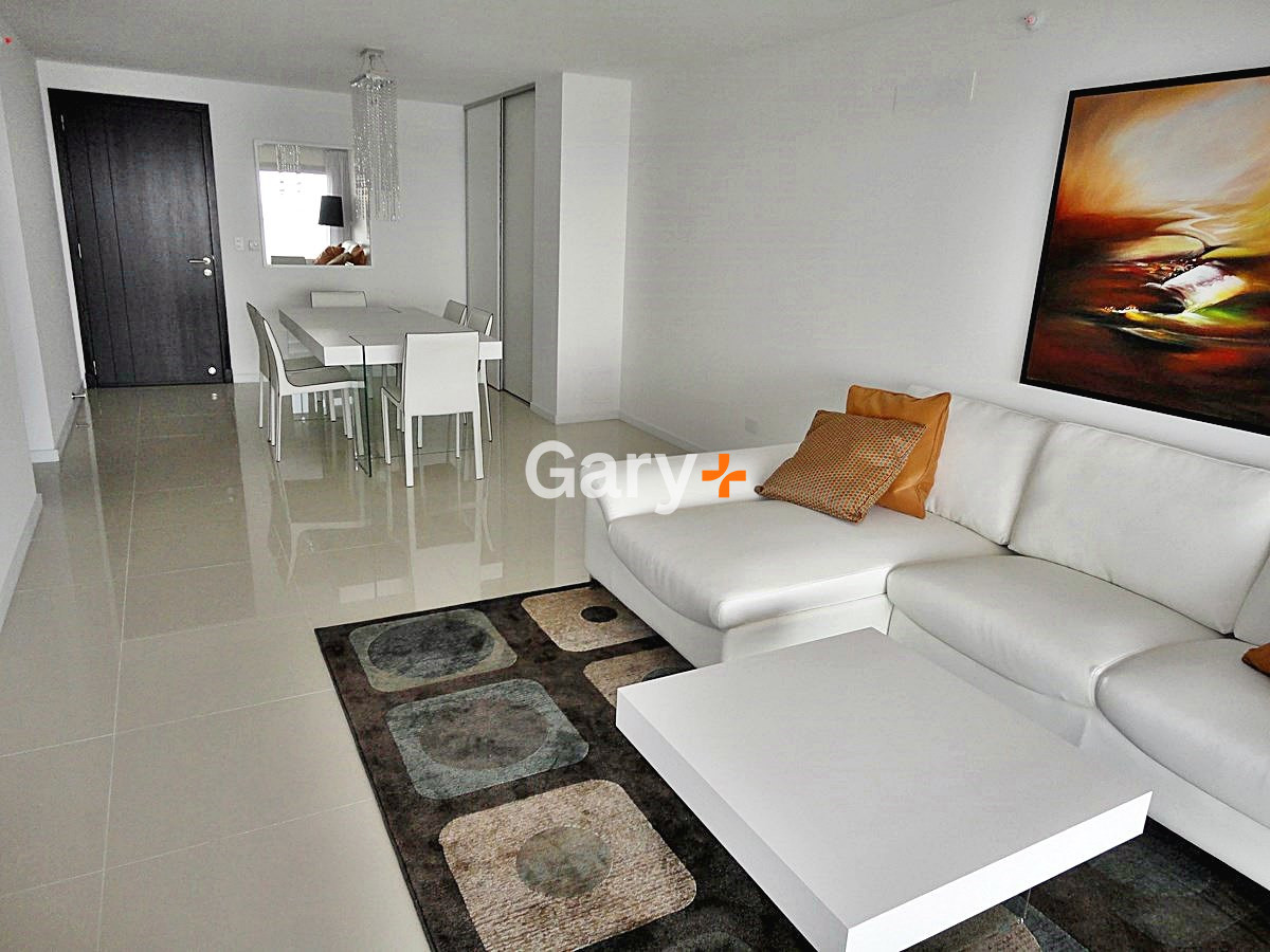 Apartamento ID.17122 - Punta del Este, 3 dormitorios con vista directa al mar