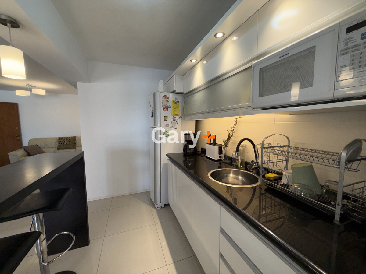 Apartamento ID.708 - Apartamento en venta Playa Mansa frente al mar  2 dormitorios