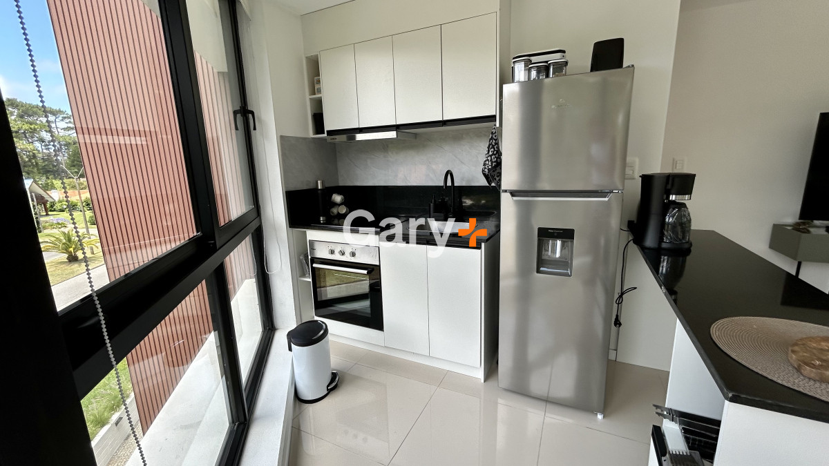 Apartamento ID.25146 - Apartamento en venta en Playa Mansa, 2 dormitorios 
