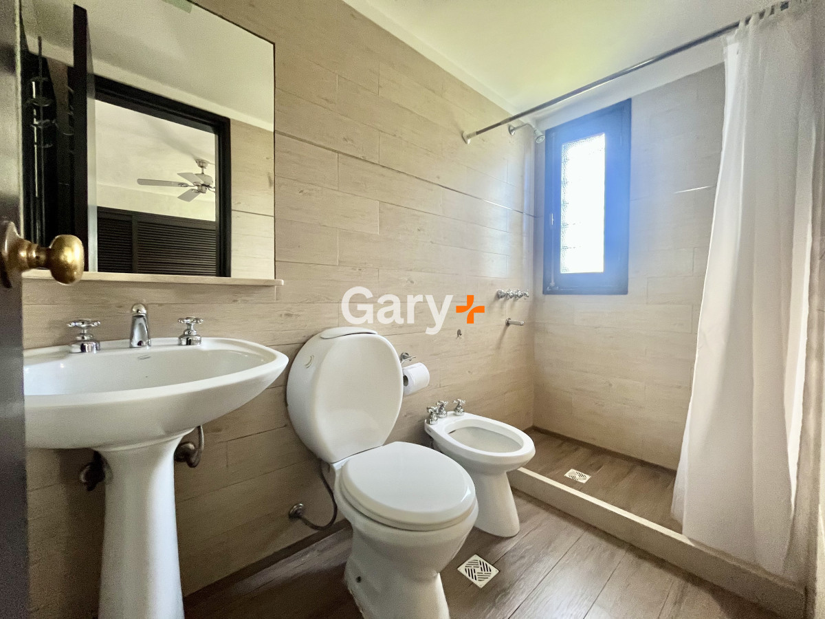 Apartamento ID.28454 - Apartamento - casa en venta en Punta del Este con 3 dormitorios