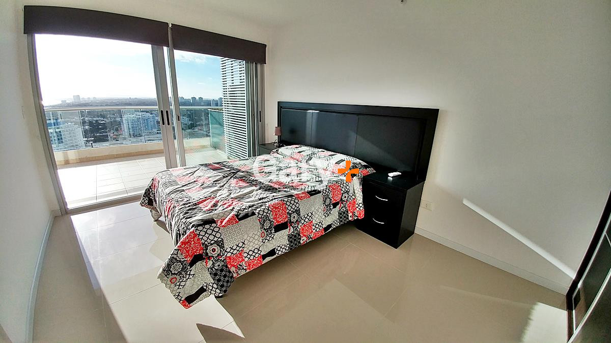 Apartamento ID.17013 - Planta especial de 1 dormitorio piso alto