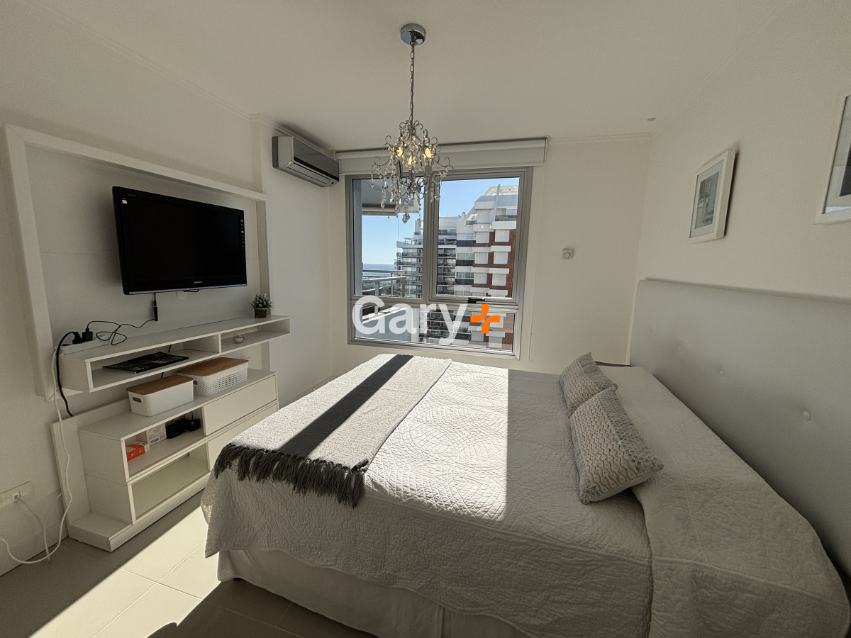 Apartamento ID.296 - Apartamento piso alto  Playa Brava 2 dormitorios  punta del este