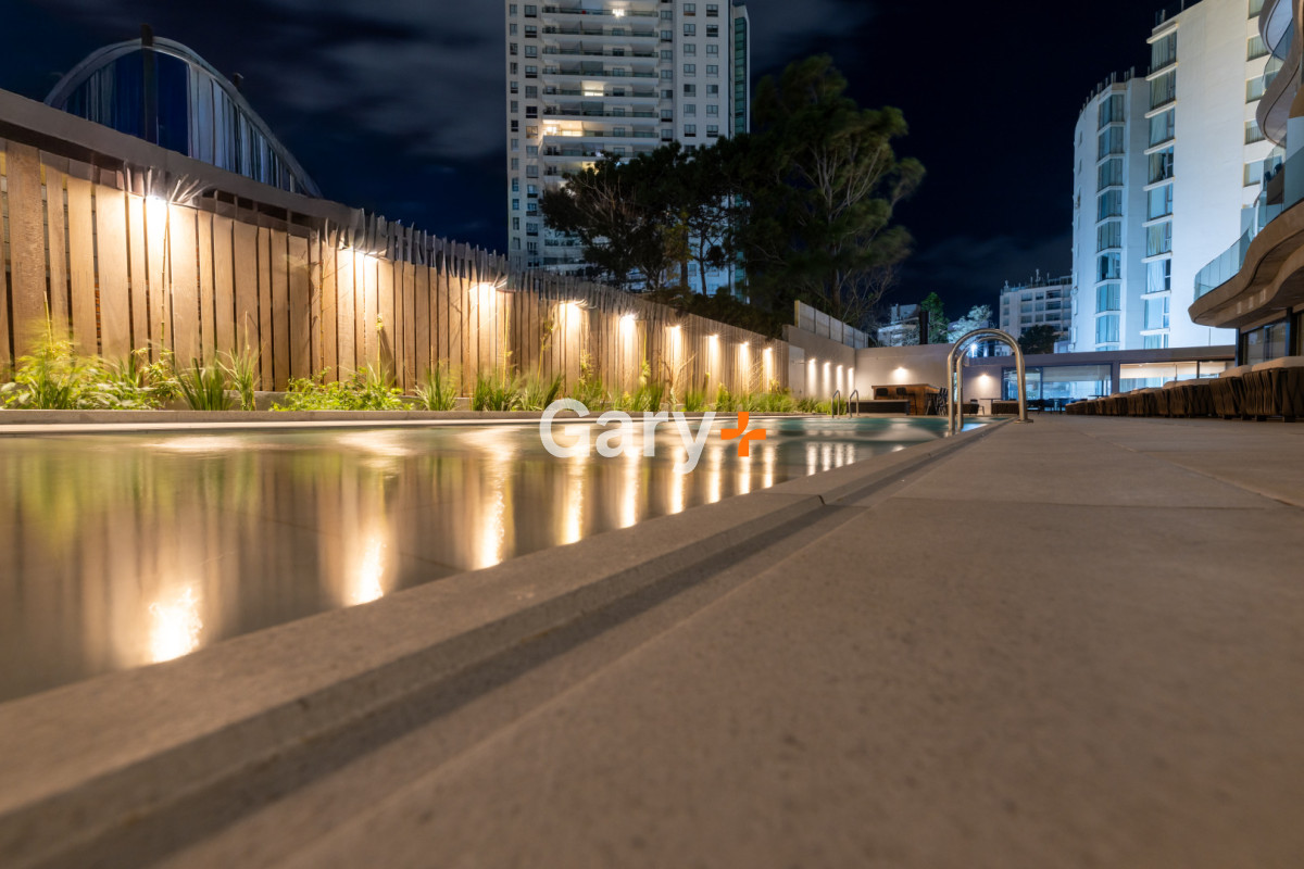 Apartamento ID.26174 - Apartamento de 2 dormitorios en venta, Playa Brava, Punta del Este