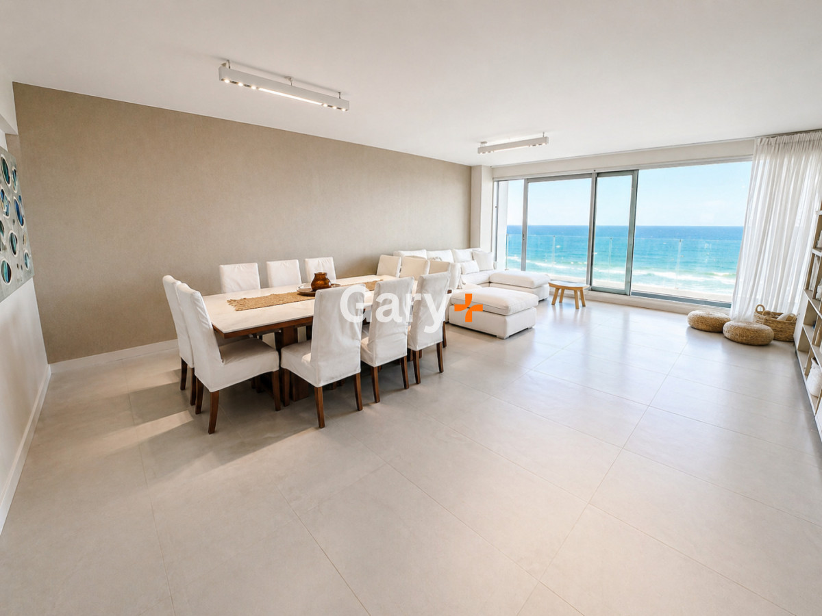 Apartamento ID.28402 - Apartamento 4 dormitorios en venta Playa Brava Punta del Este