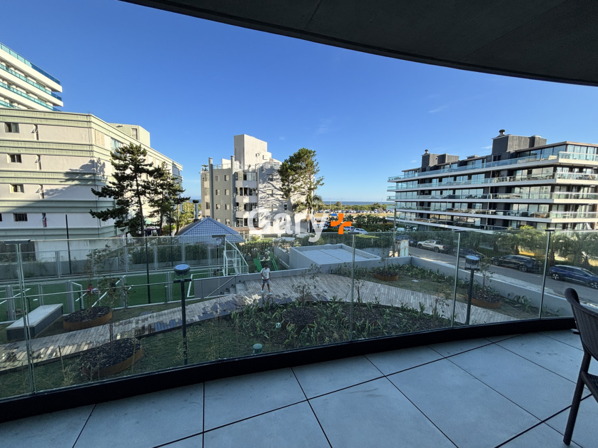 Apartamento ID.26189 - Apartamento de 2 dormitorios en alquiler, Playa Brava Punta del Este
