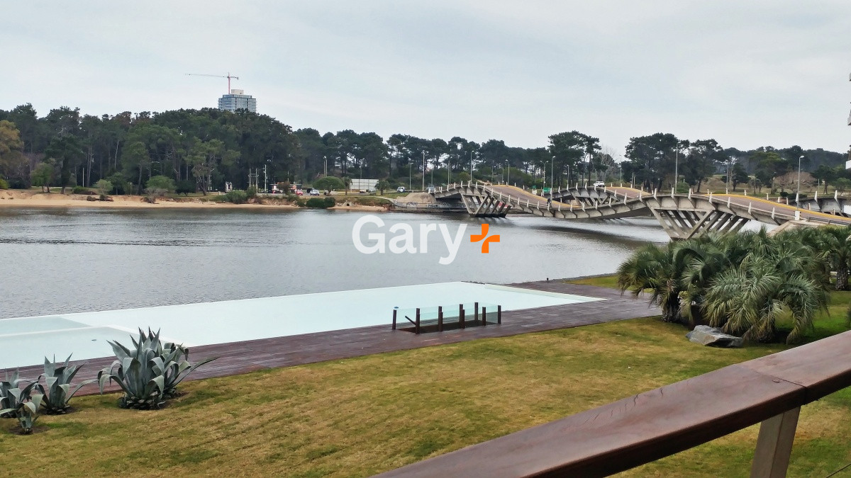 Apartamento ID.24668 - Apartamento en Venta en La Barra