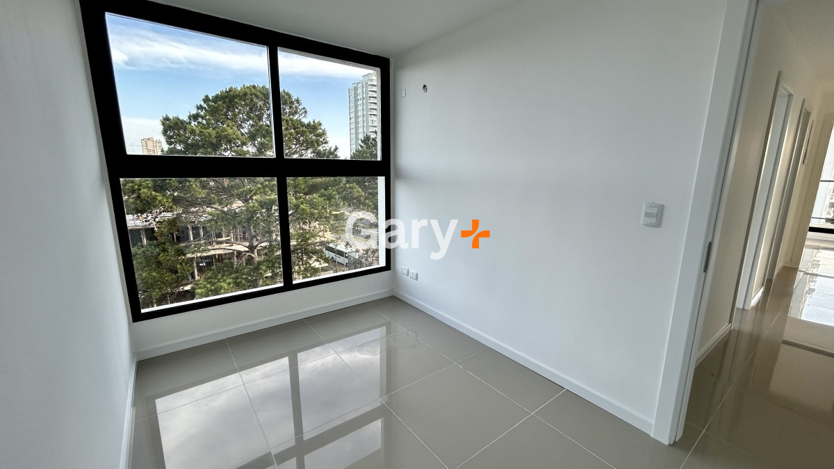 Apartamento ID.26813 - Apartamento en venta 3 dormitorios Punta del Este