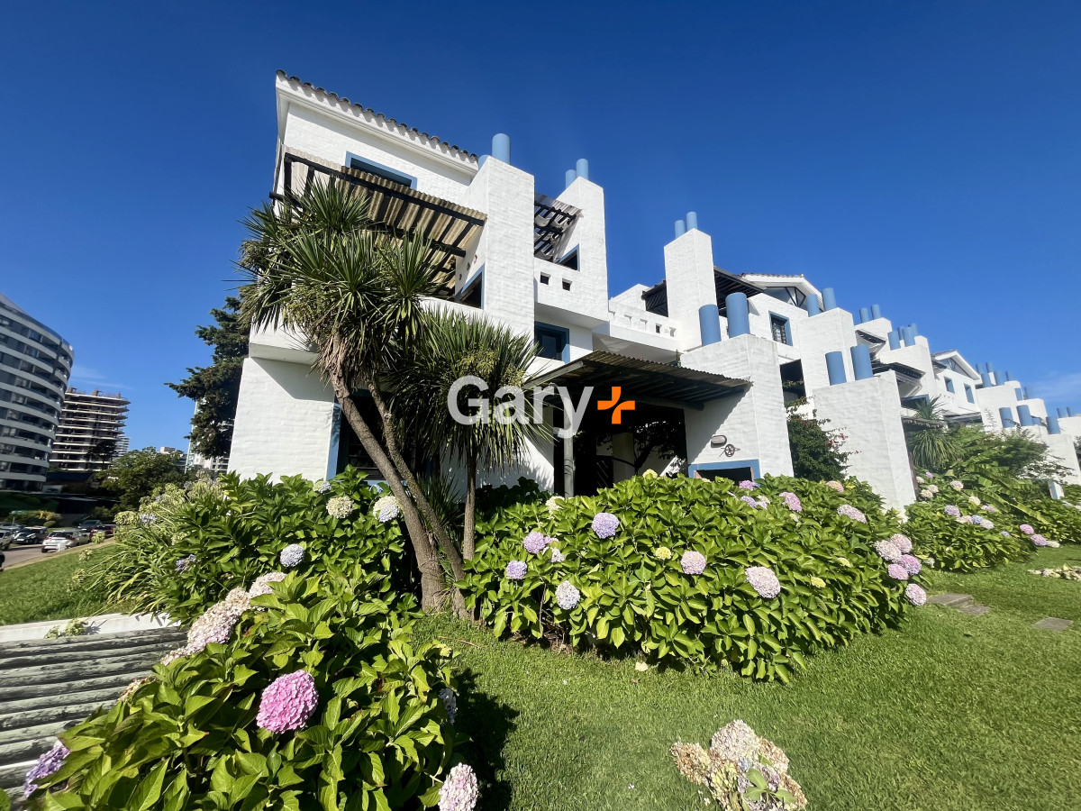 Apartamento ID.28454 - Apartamento - casa en venta en Punta del Este con 3 dormitorios