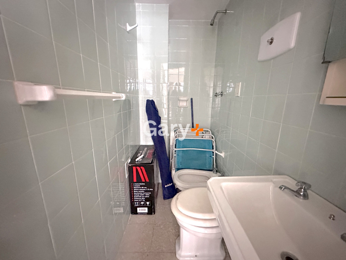 Apartamento ID.4562 - Apartamento en venta en Punta del Este,  Playa Mansa 2 dormitorios