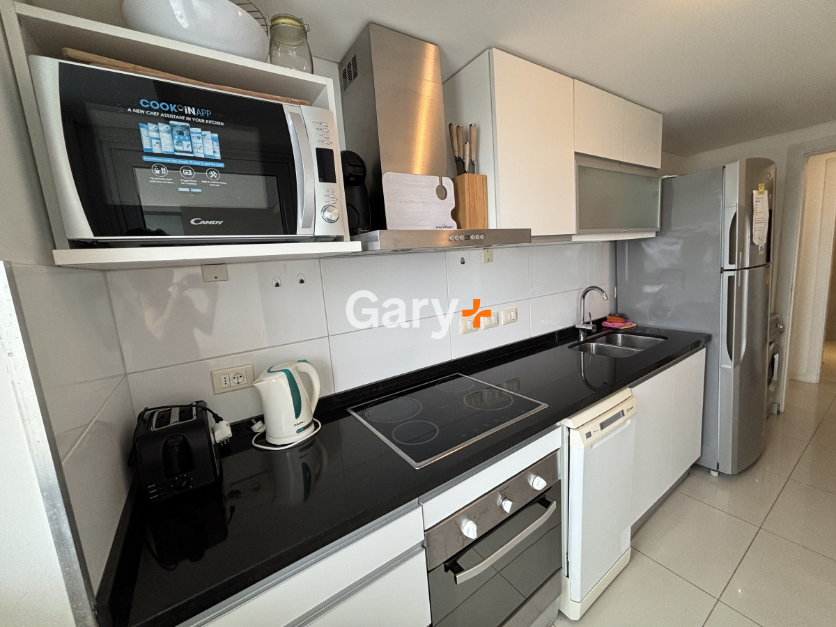 Apartamento ID.3600 - Apartamento en venta y alquiler temporario  3 dormitorios en Playa Brava, Punta del Este