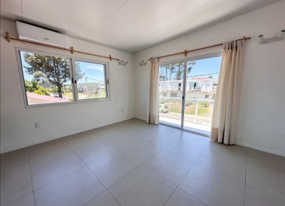 Apartamento en venta de 2 dormitorios, Lausana, Maldonado.