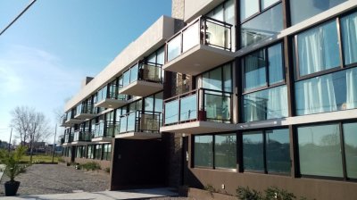 Apartamento de 2 dormitorios en venta Punta del Este