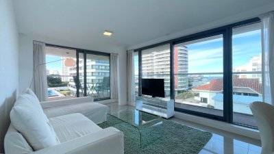 Apartamento en venta con vista al mar
