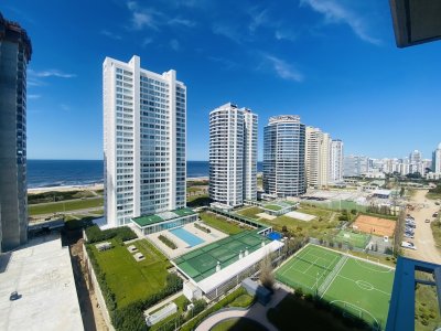 Apartamento en Punta del Este, Brava