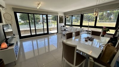 Apartamento en venta en Playa Mansa, Punta del Este