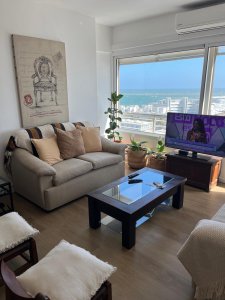 Cómodo apartamento en alquiler en Punta del Este