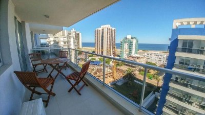Apartamento en venta Playa Brava 2 dormitorios con vista al mar!