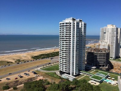 Apartamento en venta Playa Brava 3 dormitorios