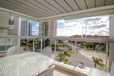 Apartamento en venta Playa Mansa 2 dormitorios