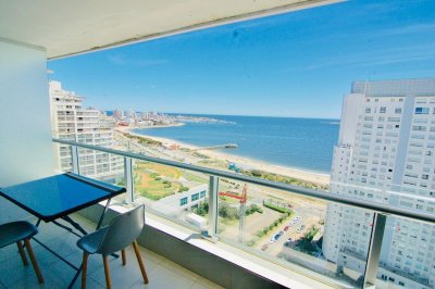 Apartamento en venta Playa Mansa 2 dormitorios